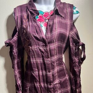 Francesca’s Collections Harper Purple Pink Floral Button Up Shirt